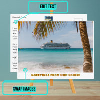 Barco de crucero desde la playa con árbol de palma