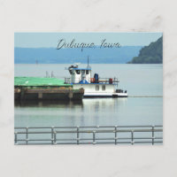 Barco de Dubuque, Iowa Pusher en el río Misisipi