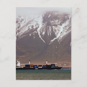 Postal BARCOS CRUZADOS alrededor de MONTAÑAS DE NIEVE EN