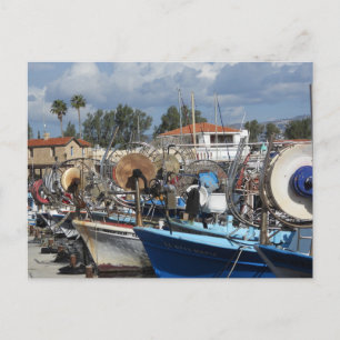 Postal Barcos en el puerto de Paphos