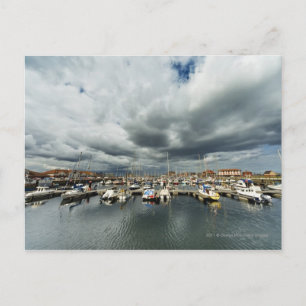 Postal Barcos En Un Puerto