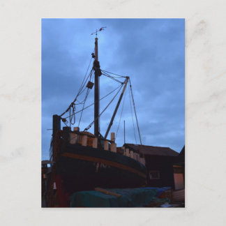 Postal Barcos viejos en tierra en Southwold