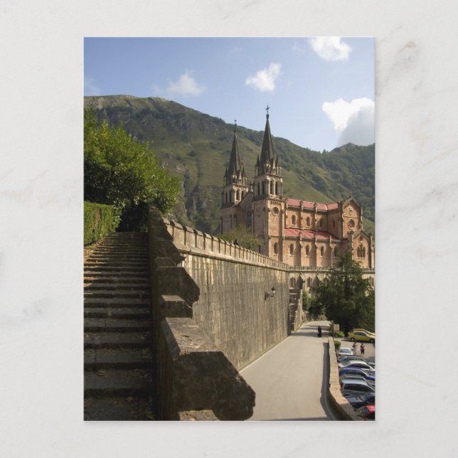 Postal Basílica de Covadonga, al noroeste de España. (Anverso)