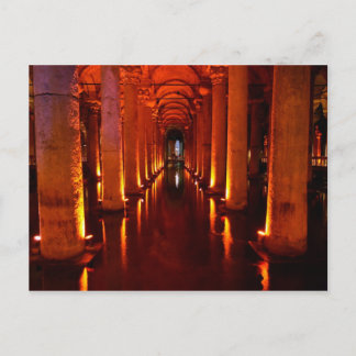 Postal Basílica del metro de Estambul