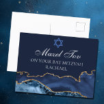 Postal Bat Mitzvah Mazel Tov, Personalizado de la Marina<br><div class="desc">Elegante ágata azul marino y oro decora el lado de esta moderna postal de felicitaciones del fiesta Bat Mitzvah. ¡Mazel Tov! Personalizar bajo la Estrella de David. Postal perfecta para una moda,  elegante familia judía celebrando la llamada de un chica a la Torá.</div>