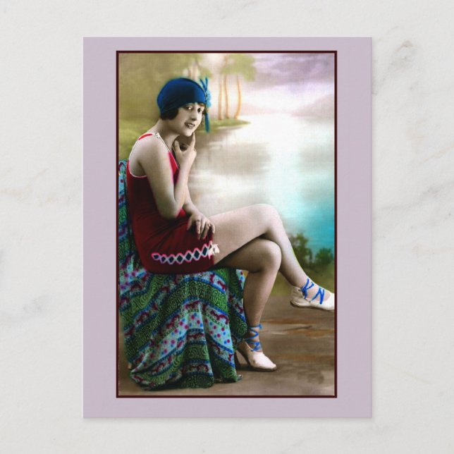Postal Belleza del baño de los años 1920, chica de la fla (Anverso)