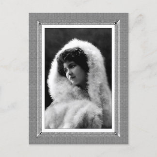 Postal Belleza vintage - Belleza suave - en blanco y negr