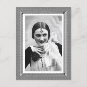 Postal Belleza vintage - Flirty - en blanco y negro