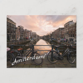 Postal Bicicletas al atardecer en Amsterdam