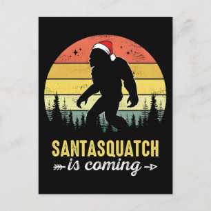 Postal Bigfoot divertido de Navidad con sombrero de Santa