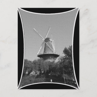 Postal Blanco y negro de molino de viento