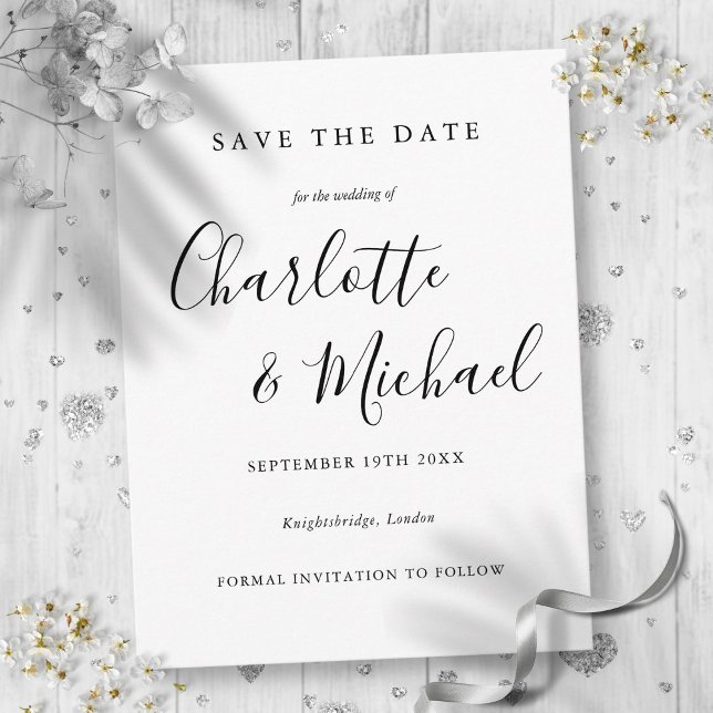 Postal Boda de escritura en blanco y negro Guardar la tar (Black And White Script Wedding Save the Date Card)