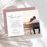 Postal Boda de fotos de guion rosado y modesto<br><div class="desc">Sencillo Boda de fotografías en guijarros rosados gracias a las tarjetas - Elegancia moderna con tipografía personalizada. Captura la esencia de tu historia de amor con nuestras elegantes tarjetas de agradecimiento de boda con un diseño minimalista decorado con un bonito rosado polvoriento. Añade un toque personal a tu celebración incorporando...</div>