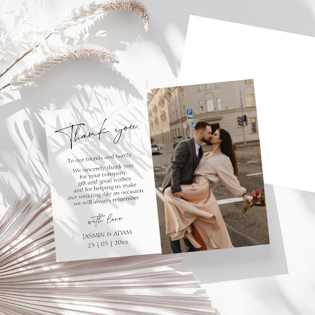 Postal Boda de fotos simple con escritura negra gracias (Simple Black Script Photo Wedding Thank You Postcard)