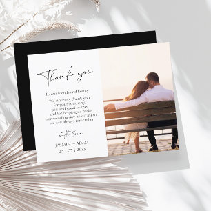 Postal Boda de fotos simple con escritura negra gracias