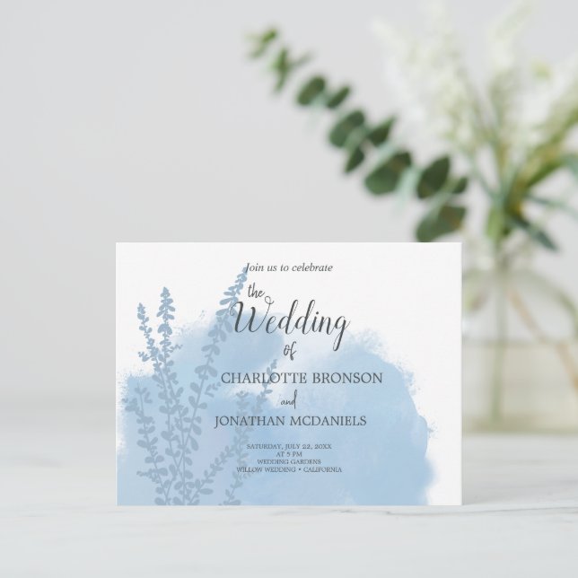 Postal Boda de lavado de acuarela azul celestial (Anverso de pie)
