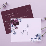 Postal Boda floral de color púrpura e índigo RSVP<br><div class="desc">Esta postal nupcial de rsvp presenta un ramo acuarela de peonías púrpura de ciruela y flores azul índigo con caligrafía elegante. Para una personalización más avanzada de este diseño,  haga clic en el BOTÓN HERRAMIENTA DE DISEÑO. También están disponibles los elementos coincidentes.</div>