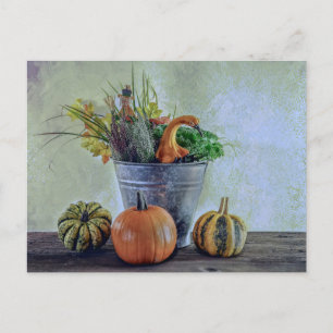 Postal Bodegón de otoño con calabazas, flores