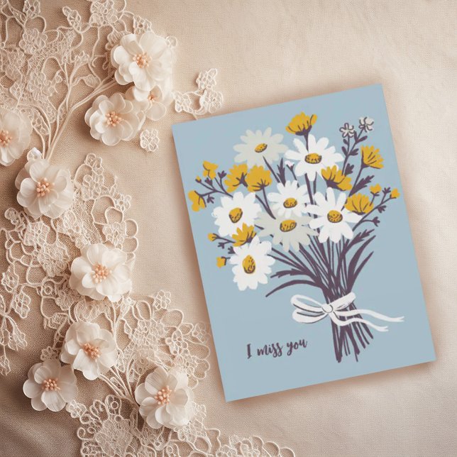 Postal Bonito Daisy Bouquet TE ECHO DE MENOS, dulce PERSO (Customize this sweet retro postcard with hand drawn daisy bouquet. missing you!)