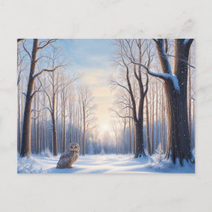 Postal Bosque de invierno cubierto de nieve y lechuza