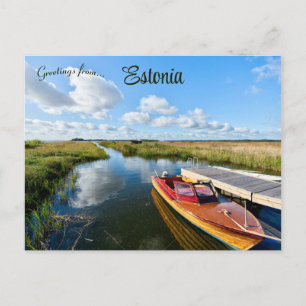 Postal Bote atracado en Muhu Estonia