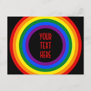 Postal BOTÓN DE MARCA DE RAINBOW + tu signo o texto