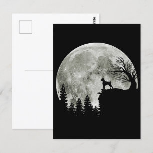 Postal Boxeador de pie en Halloween con luz de luna