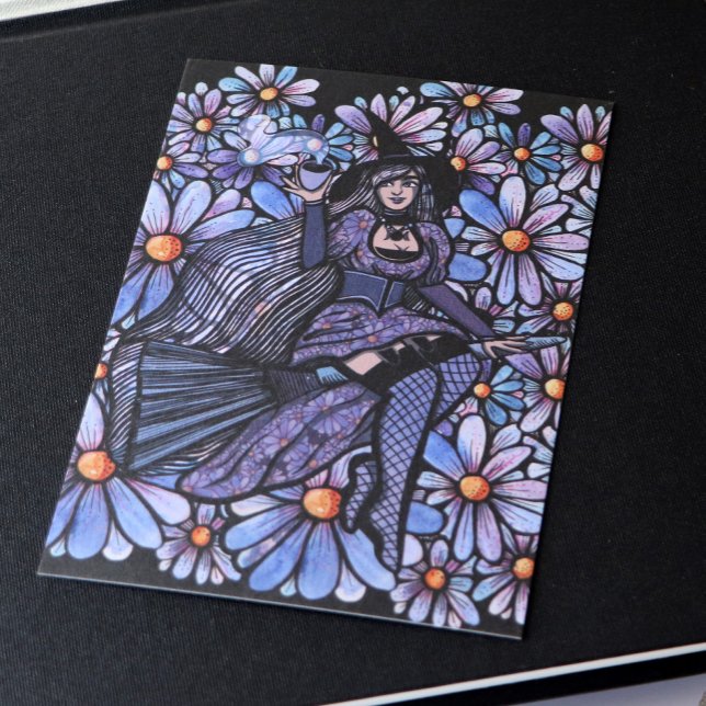 Postal Bruja de café morado Daisy Art (Subido por el creador)