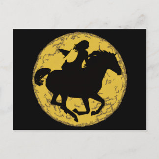 Postal Bruja montando a caballo