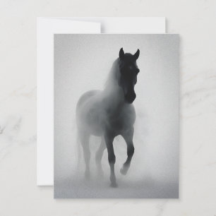 Postal Caballo Negro Misterioso Emergente de la Niebla