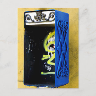 Postal Cabina telefónica abandonada