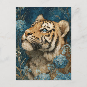 Postal Cachorro de Tigre Majestuoso en Jardín Floral Azul