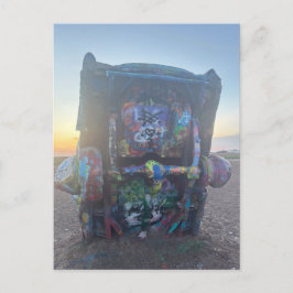 Postal Cadillac con grafitis