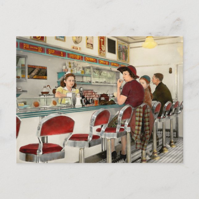 Postal Cafe - El hangout local de 1941 (Anverso)