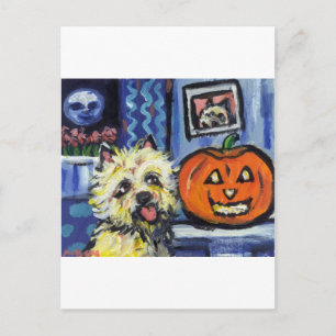 Postal Cairn Terrier investiga la calabaza brillante