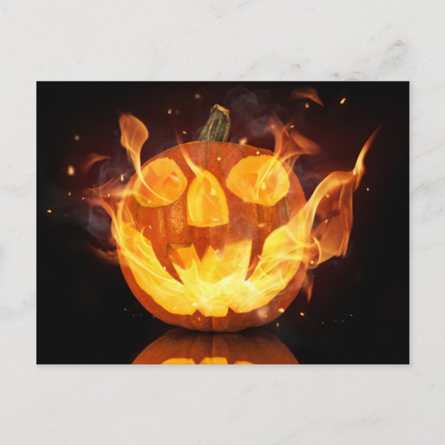 Postal Calabaza de Halloween con llamas de fuego (Anverso)