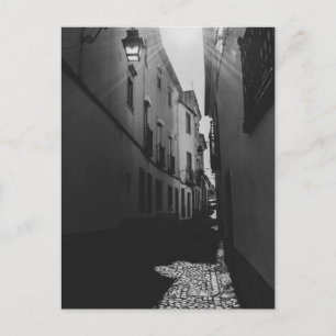 Postal Calle lateral blanca y negra