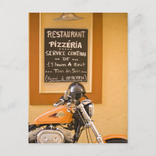 Postal Calles coloridas en Villefranche. Cerca de Niza en