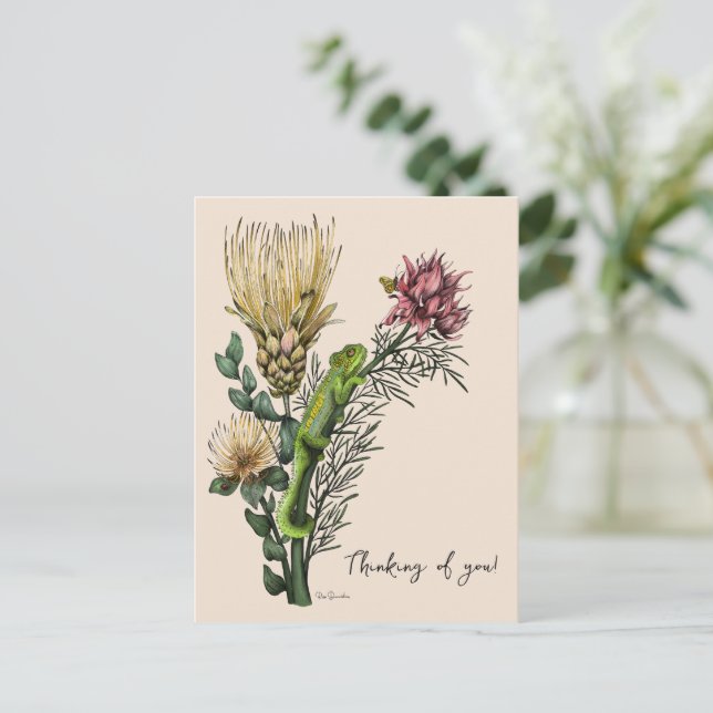 Postal Camaleón floral beige vintage arte pensando en ti (Anverso de pie)