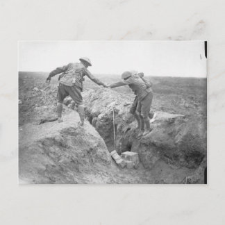 Postal Camaradas en la batalla de Ginchy, El Somme, 1916