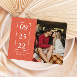 Postal Cambio de fecha de postergación del Boda<br><div class="desc">Un diseño sencillo y elegante Cambio de diseño de fecha. Puede cambiar el color de fondo haciendo clic en "PERSONALIZAR". Si desea más información,  póngase en contacto con nosotros en ThePaperieGarden@gmail.com.</div>