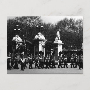 Postal Cambio de guardia vintage Londres palacio de Bucki