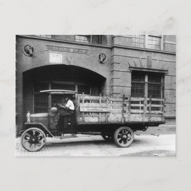 Postal Camión de cerveza de época, años 20 (Anverso)