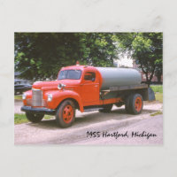 Camión rojo de antaño de Hartford Michigan en 1955