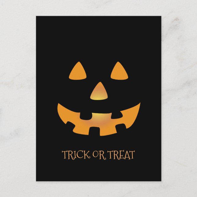 Postal Cara de calabaza de Halloween en fondo negro (Anverso)