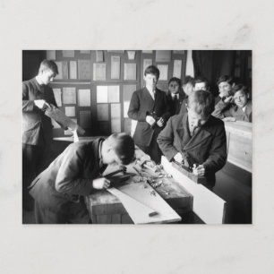 Postal Carpinteros en formación, principios del siglo XX