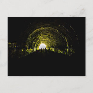 Postal carretera de túnel a ninguna parte bryson city lak