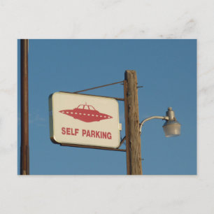 Postal Cartel de estacionamiento del platillo volador