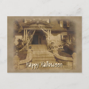 Postal Casa embrujada en Halloween