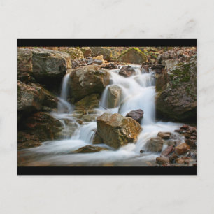 Postal Cascada rocosa